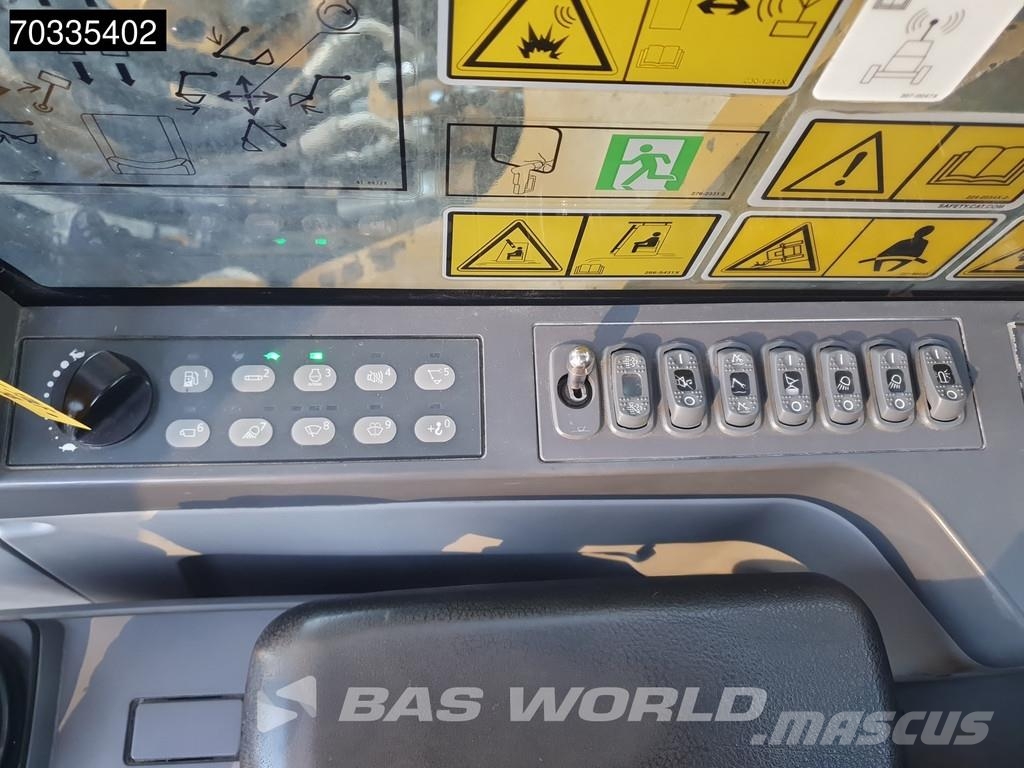 CAT 352 F XE Rupsgraafmachines