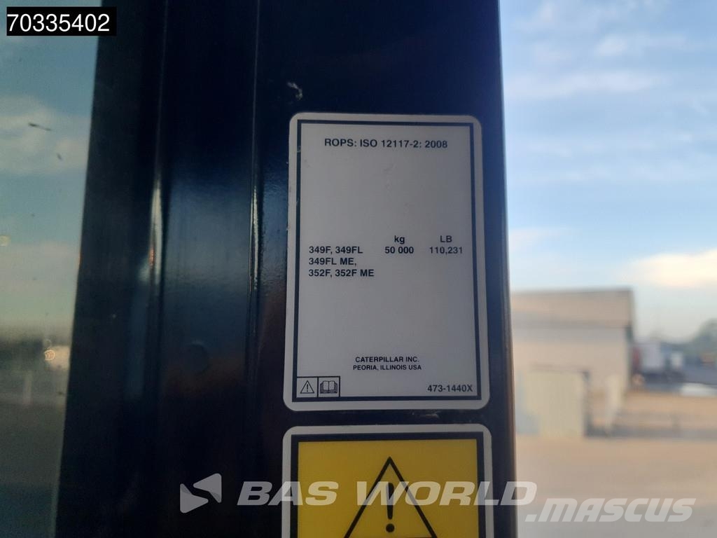 CAT 352 F XE Rupsgraafmachines