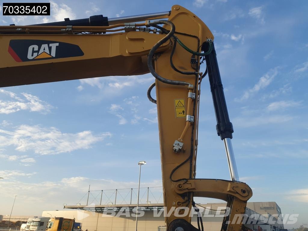 CAT 352 F XE Rupsgraafmachines