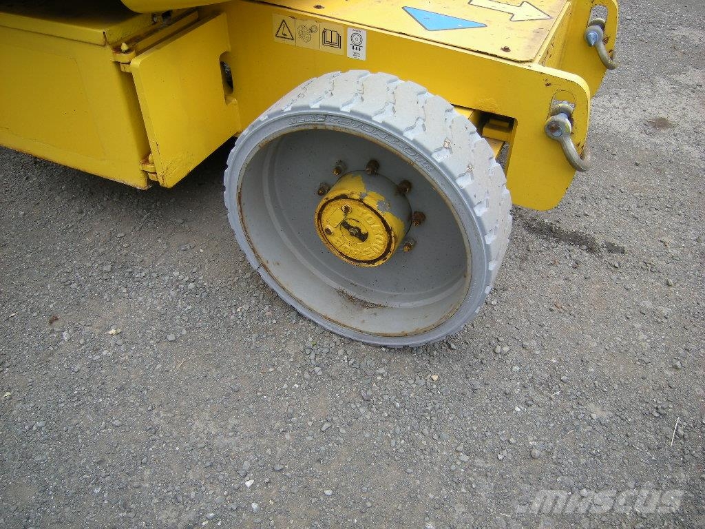 Genie Z40/23 NRJ Alkūniniai keltuvai