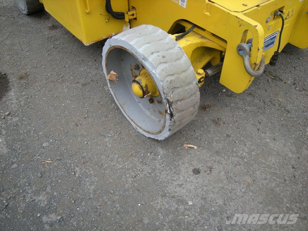 Genie Z40/23 NRJ Zglobne podizne platforme
