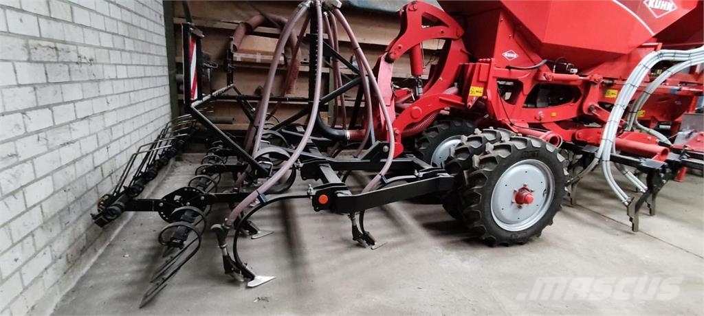 Kuhn Speedliner // Claydon Hybrid *Kundenauftrag* Zaaicombinaties