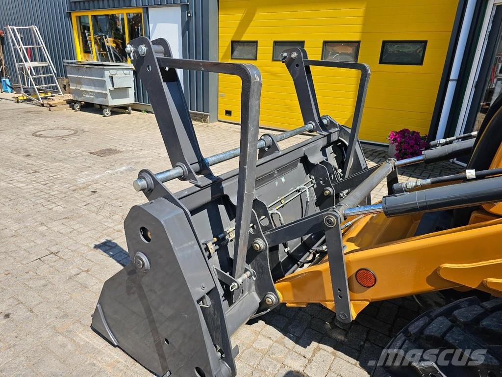 CASE 570SV AC / 4x4 / Forks / Telescopic Tractopelle