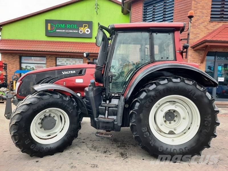 Valtra 163 Versu Traktori