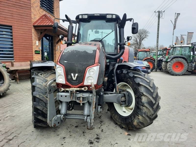 Valtra 163 Versu Traktori