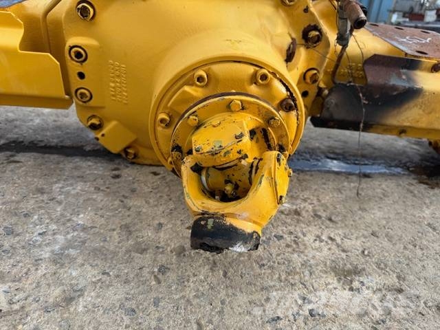 Volvo L 90 C - Axle 軸