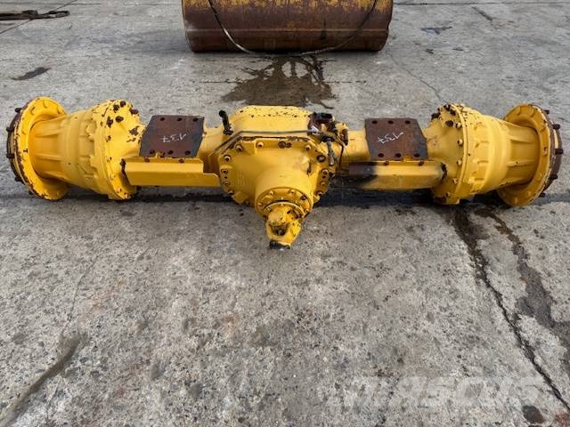 Volvo L 90 C - Axle 軸