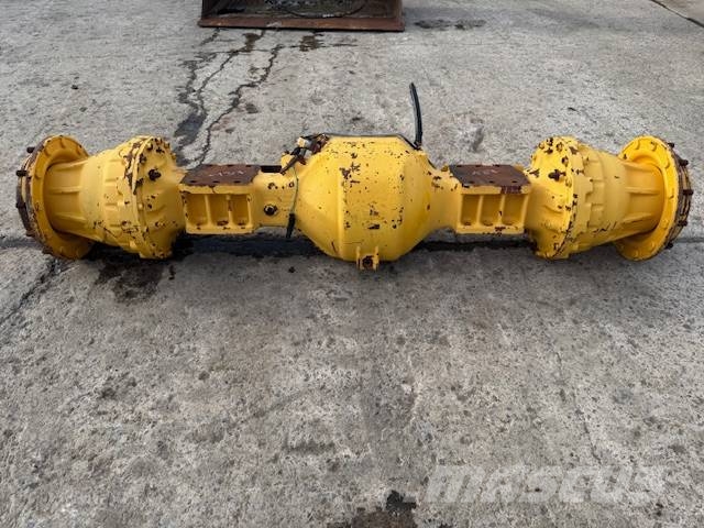 Volvo L 90 C - Axle 軸