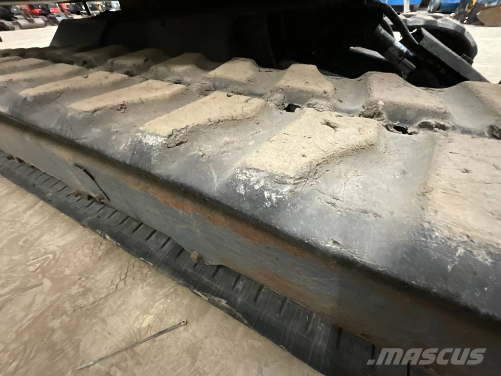 Kubota U 27-4 حفارات صغيرة أقل من 7 طن (حفارات صغيرة)