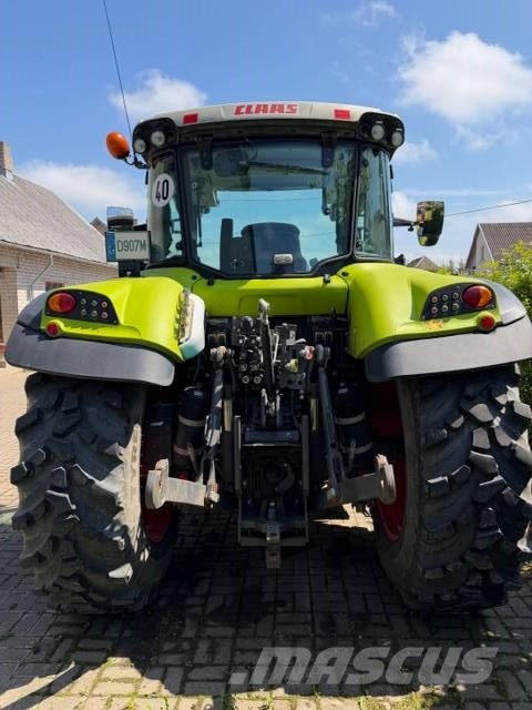 CLAAS Arion 440 Traktoriai