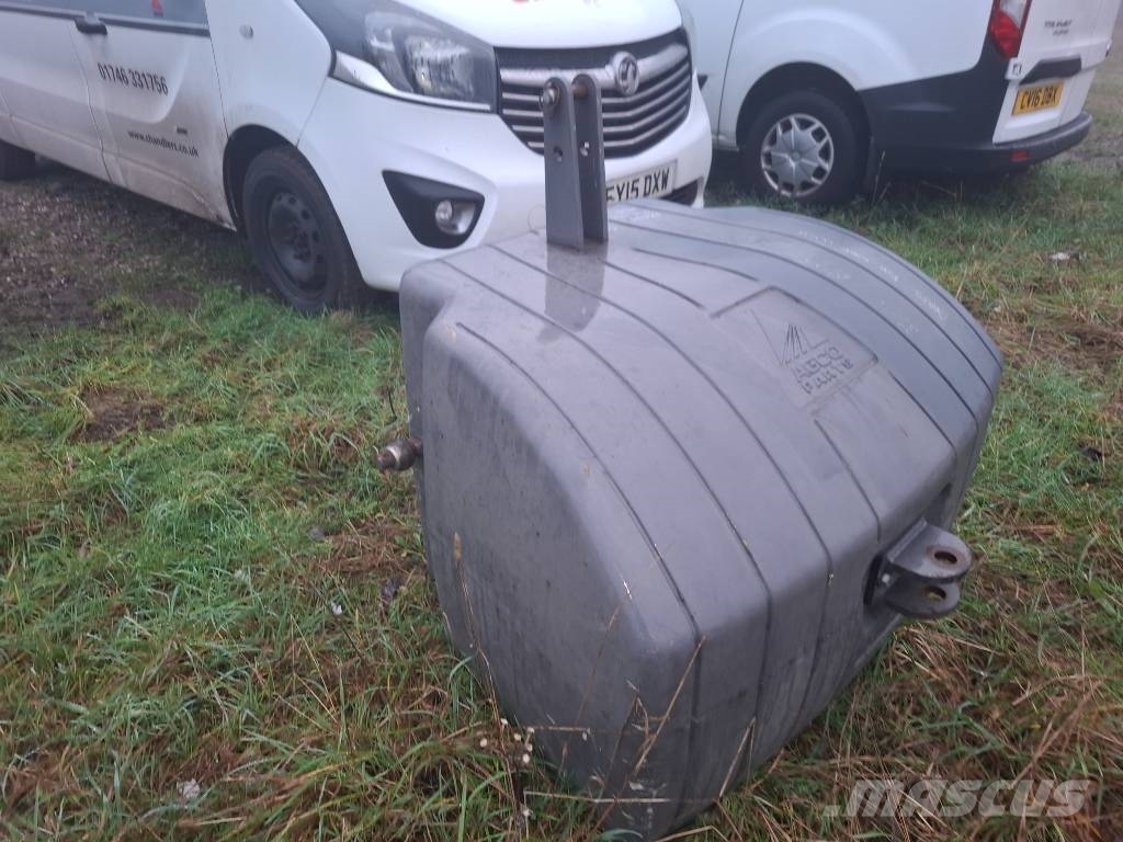 Valtra 1200KG TRACTOR WEIGHT Передние весы