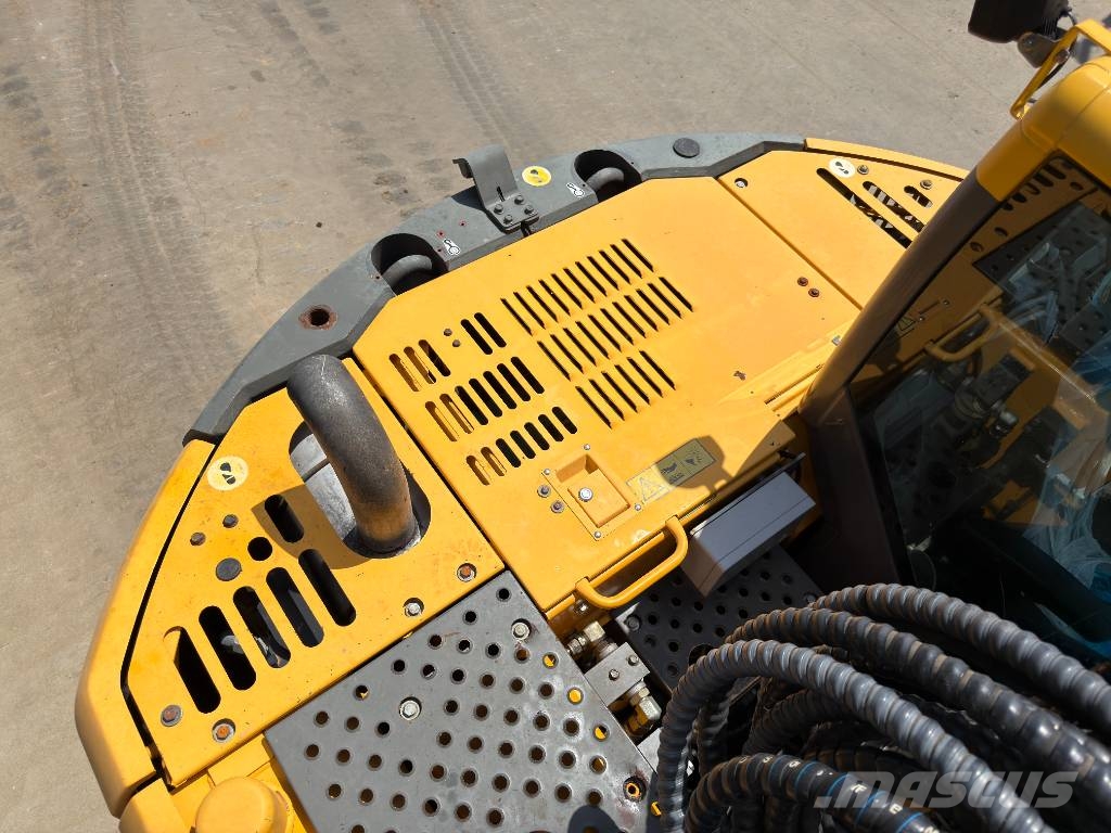 Volvo ECR145CL VA Pelle sur chenilles