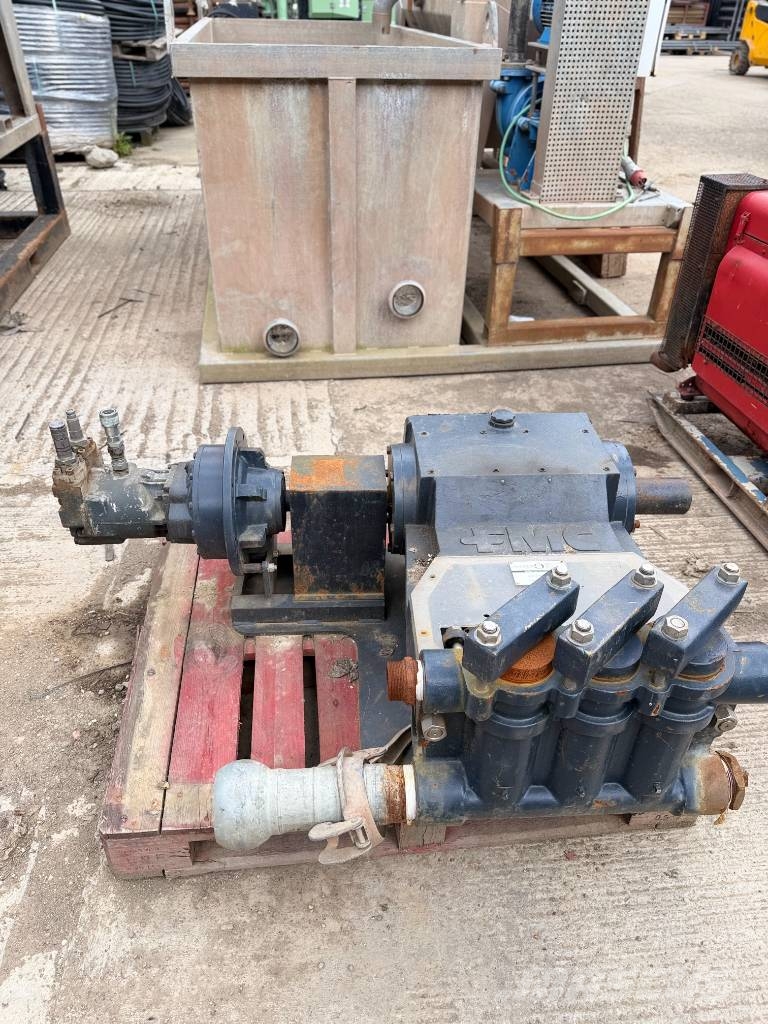 FMC M1224 Triplex Mud Pumps Otros equipos de perforación