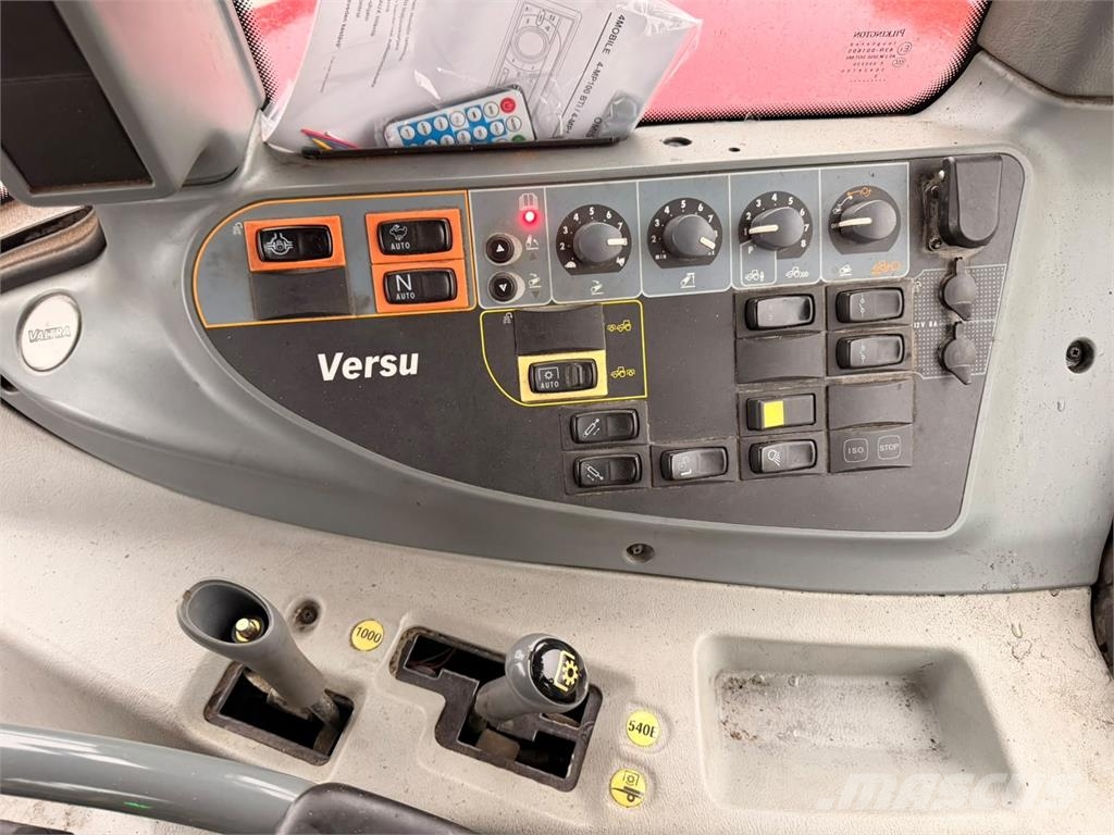 Valtra T213 Traktoren