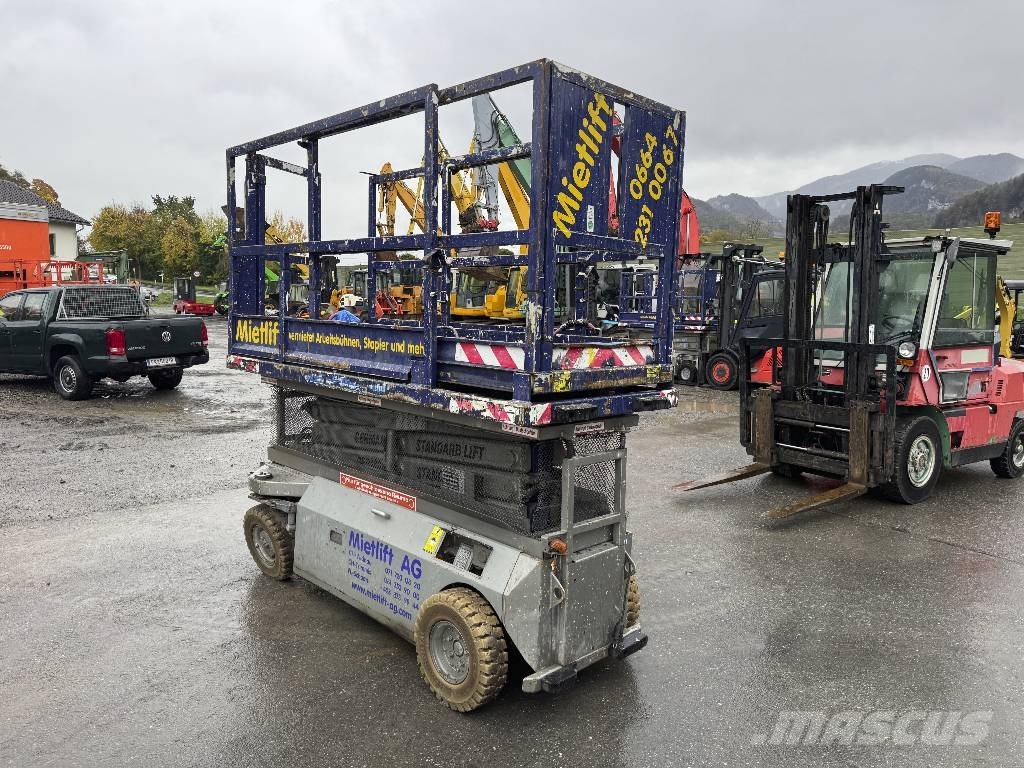 German Standart Lift GLS S75 E 10 DEFEKT Schaarhoogwerkers