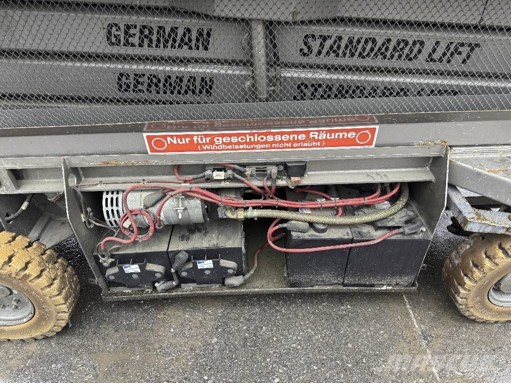German Standart Lift GLS S75 E 10 DEFEKT Schaarhoogwerkers