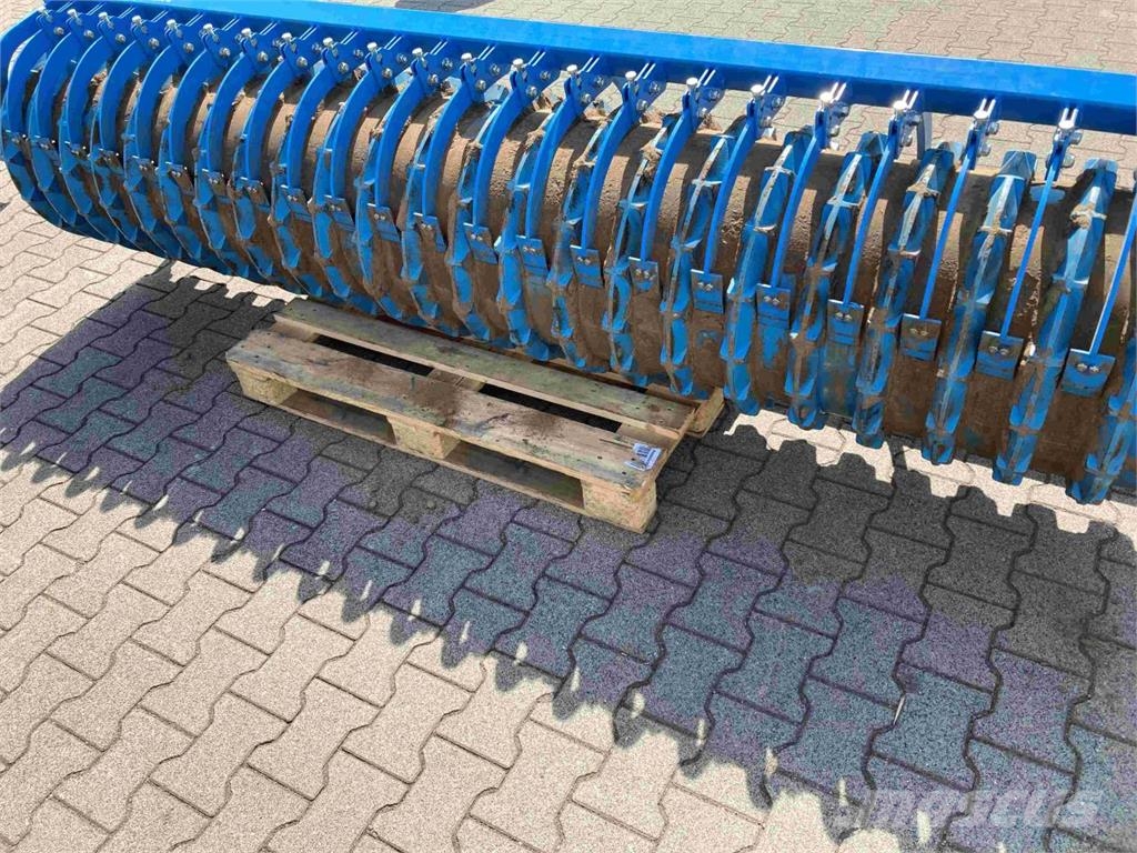 Lemken Trapezpackerwalze D600 - 12,5 cm Ringabstand - 3 M Muud mullaharimismasinad ja tarvikud