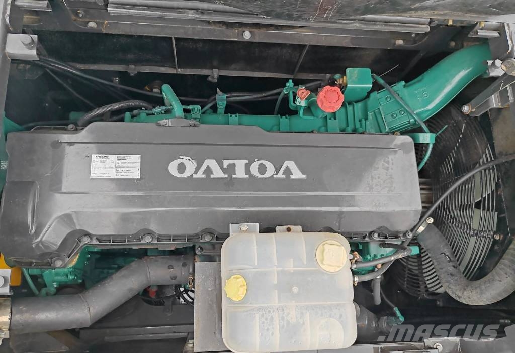 Volvo EC 480 D Bageri guseničari