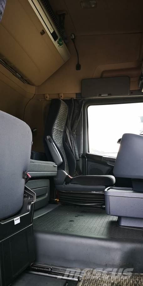 Scania R500LB6X2HNB full air Chassis met cabine