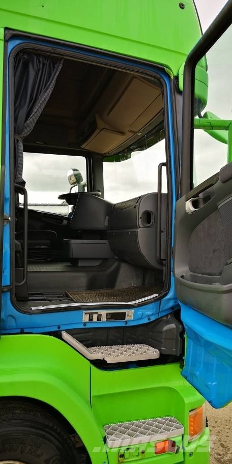 Scania R500LB6X2HNB full air Chassis met cabine