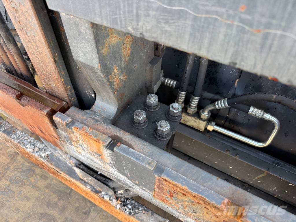 Linde H70D-03 - Side Shift / Fork Positioners / Duplex Dīzeļa autoiekrāvēji