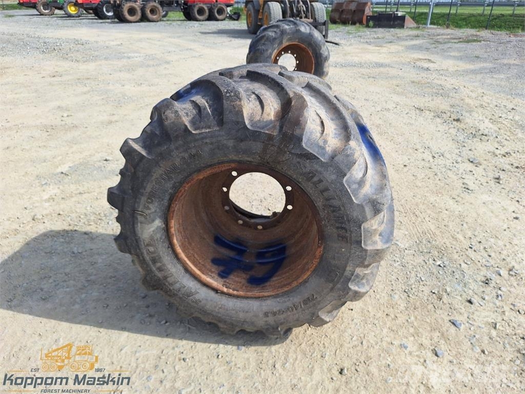 Alliance Forestar 344 710/40x24,5 Used/Beg Tyres, wheels and rims