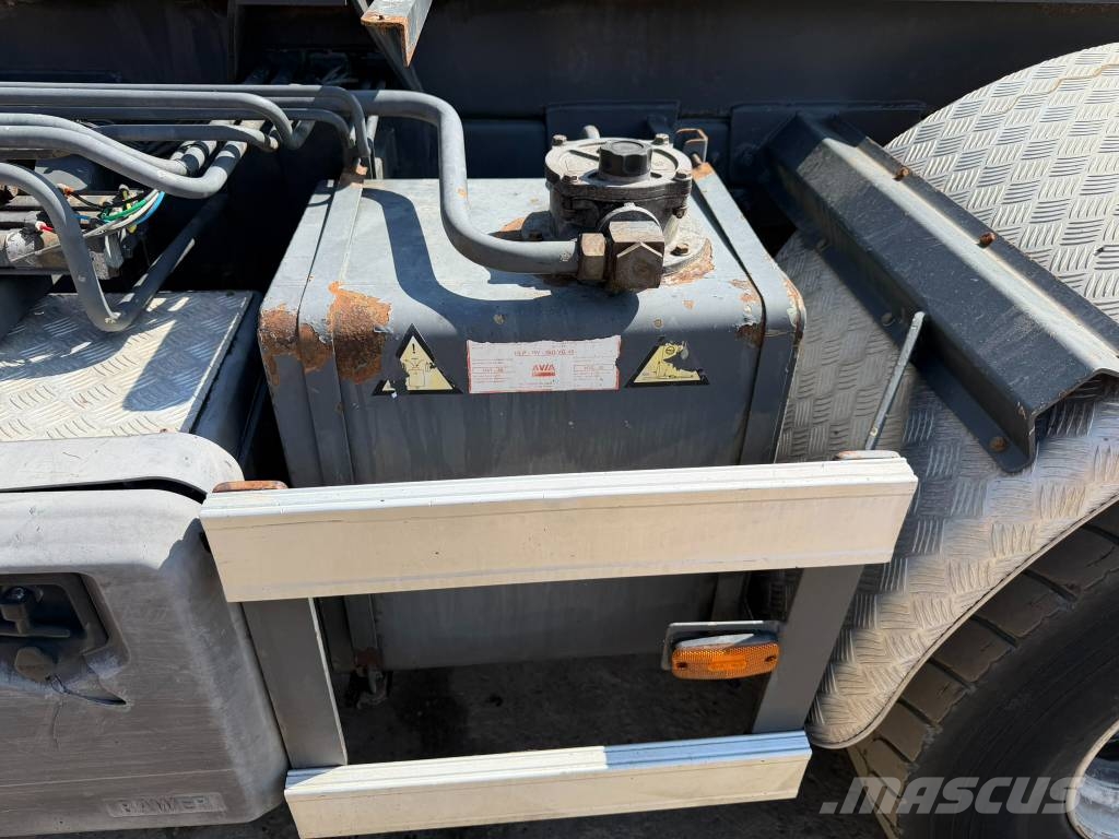 Volvo FM 300 Camiones polibrazo