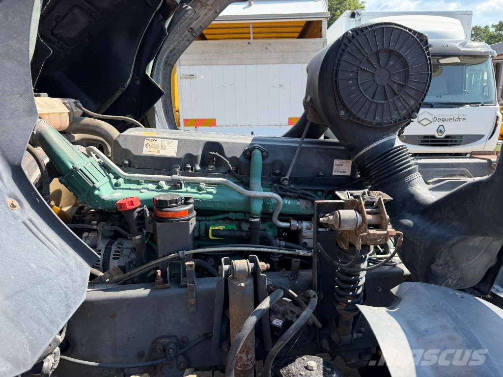 Volvo FM 300 Camiones polibrazo