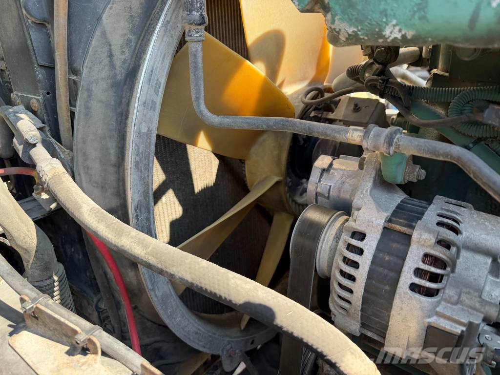Volvo FM 300 Camiones polibrazo
