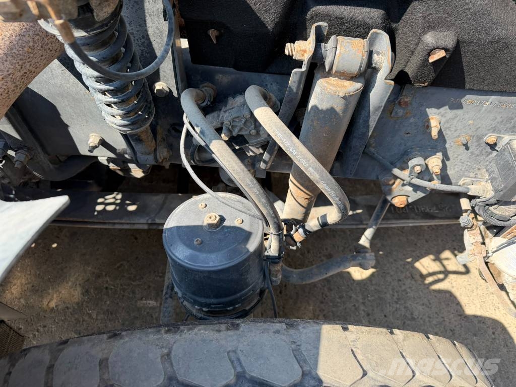 Volvo FM 300 Camiones polibrazo