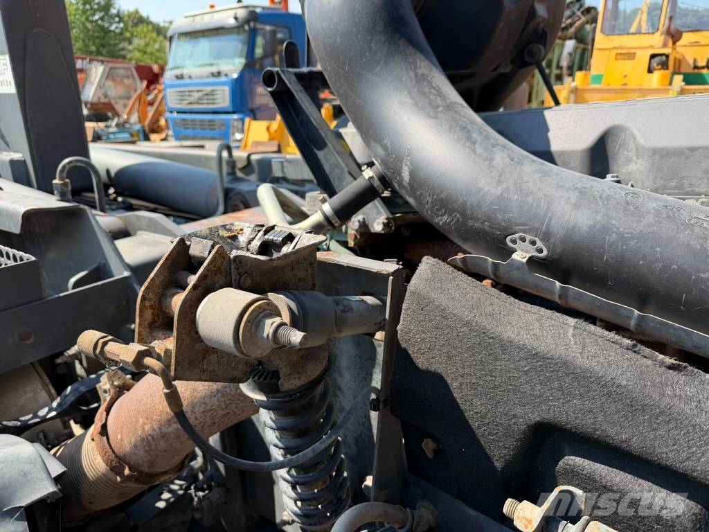 Volvo FM 300 Camiones polibrazo