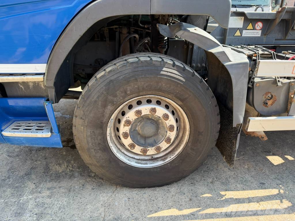 Volvo FM 300 Camiones polibrazo