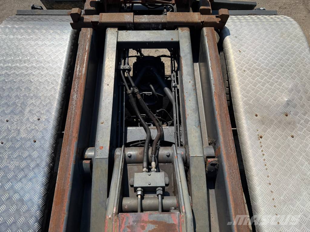 Volvo FM 300 Camiones polibrazo