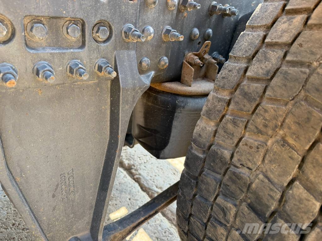 Volvo FM 300 Camiones polibrazo