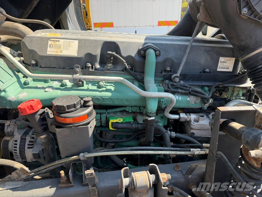 Volvo FM 300 Camiones polibrazo