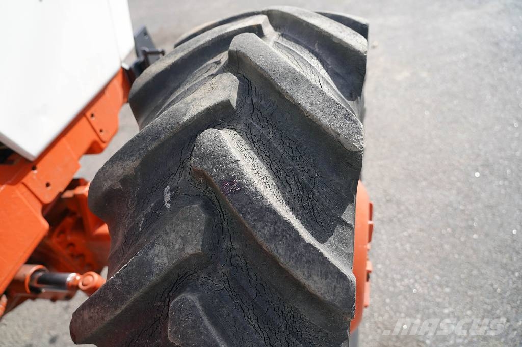 Case IH 1490 / FUK863 Traktorit