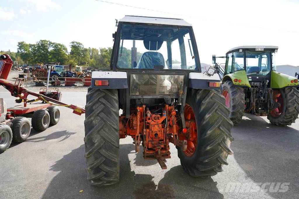 Case IH 1490 / FUK863 Traktorit
