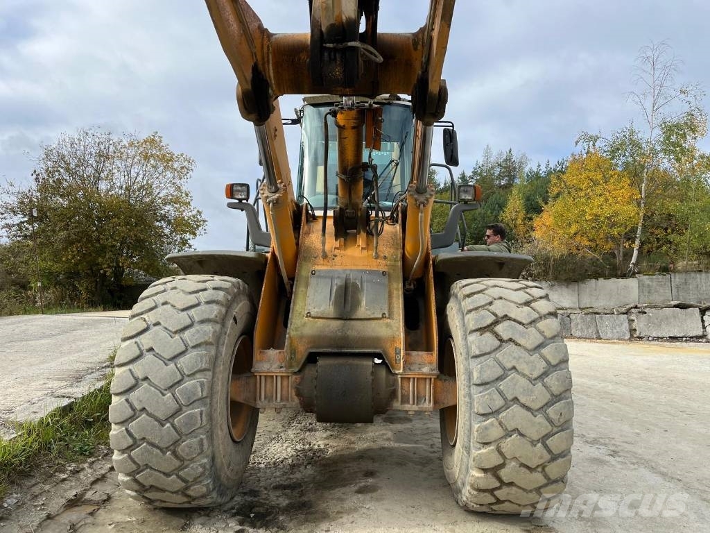 Liebherr L 580 Utovarivači na točkove
