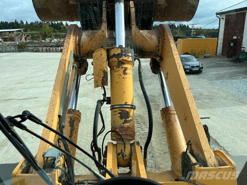 Liebherr L 580 Utovarivači na točkove