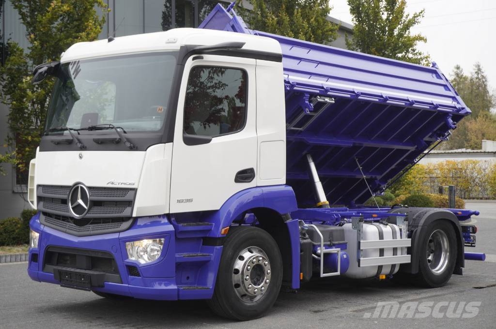 Mercedes-Benz Actros 1835 LS MP5 / NEW 3-way tipper / 200 tho.km Грузовики-Самосвалы