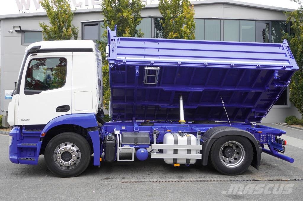 Mercedes-Benz Actros 1835 LS MP5 / NEW 3-way tipper / 200 tho.km Грузовики-Самосвалы