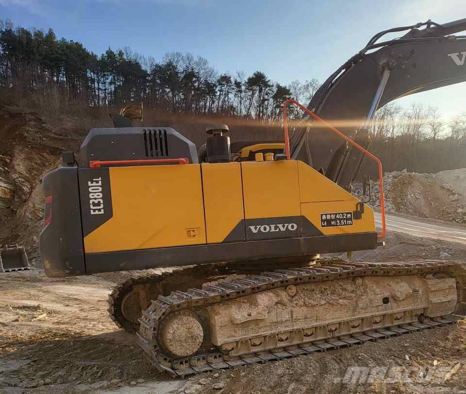 Volvo EC 380 E Paletli ekskavatörler