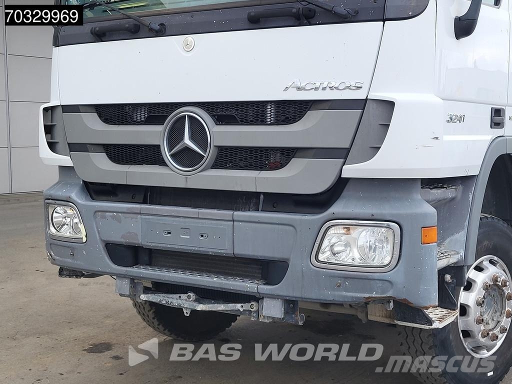 Mercedes-Benz Actros 3241 8X4 Schwing Stetter FBP 24-100 PUMI 7m مضخات خرسانة