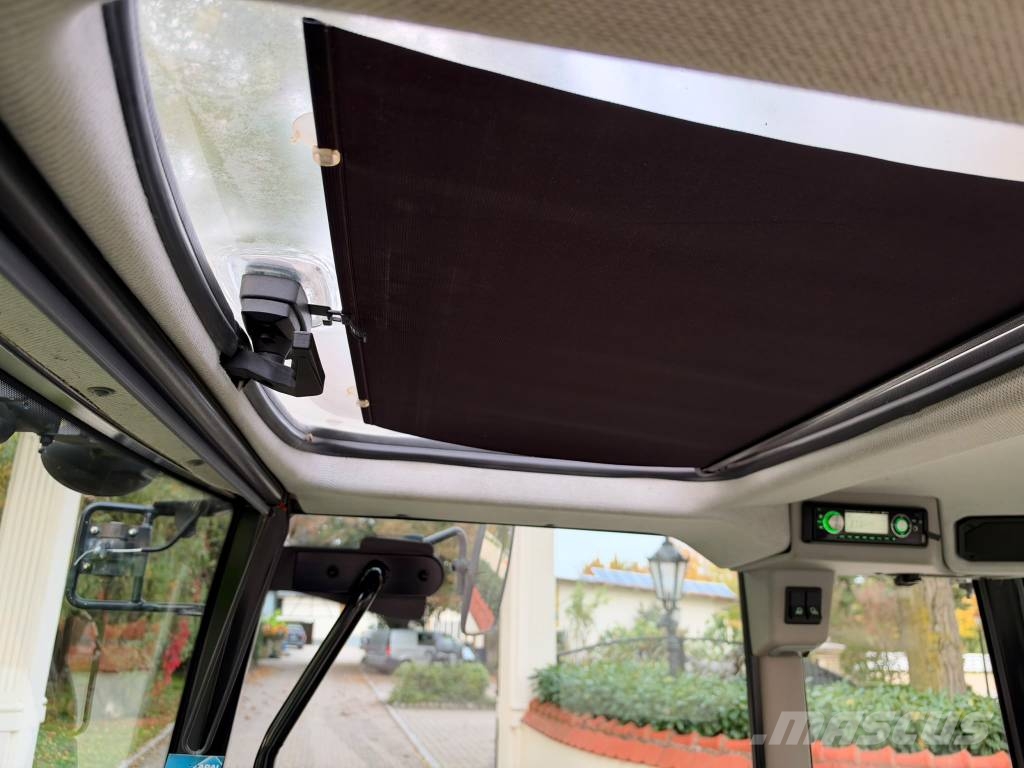 CLAAS Axos 310 mit Frontlader FL80... Muut kuorma-autot