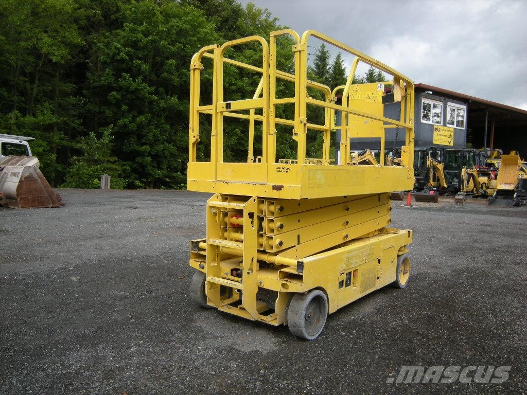 Genie GS 2646 Nožnicové zdvíhacie plošiny