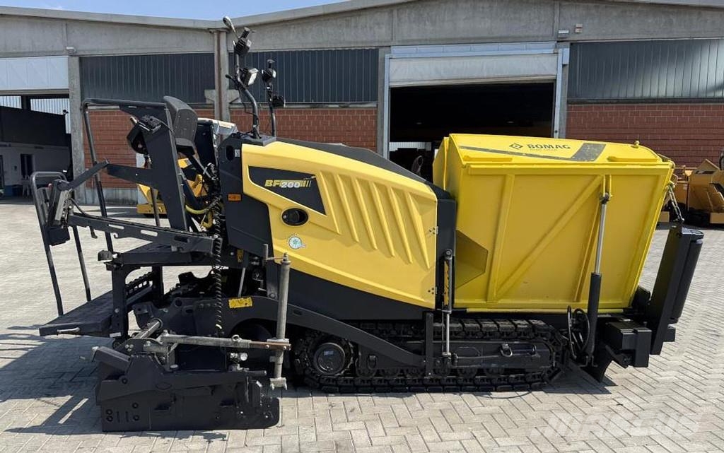 Bomag BF 200 C-2 Asfaltni finišeri