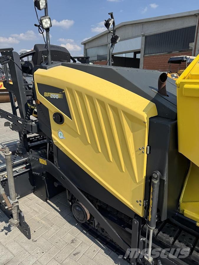 Bomag BF 200 C-2 Asfaltni finišeri