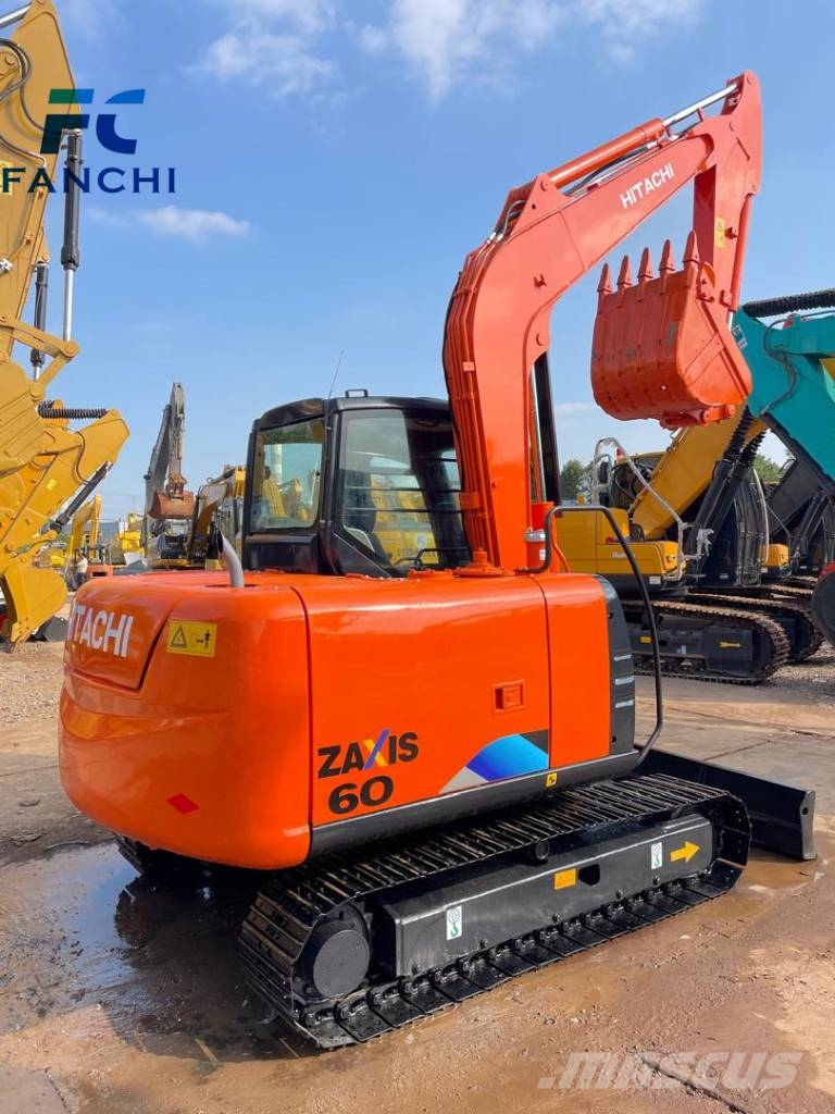Hitachi ZX60LC حفارات زحافة