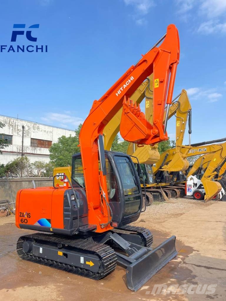 Hitachi ZX60LC حفارات زحافة