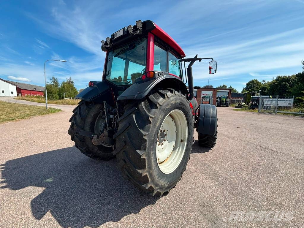 Valtra T 151 E HT Traktorid